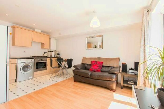 1 Bedroom Flat To Rent In Nacton Court, Hevingham Drive, Chadwell Heath, Romford, Essex, RM6