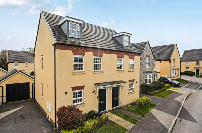 3 Bedroom Semi-Detached House For Sale In Dorset Down Crescent, Cullompton, Devon, EX15