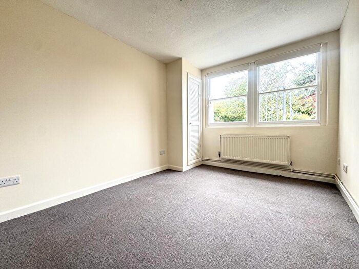 2 Bedroom Apartment To Rent In Richmond Road, Brighton, BN2