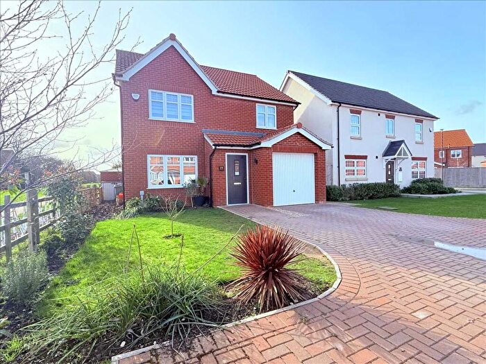 4 Bedroom Detached House For Sale In Florina Place, Grimsby, DN33