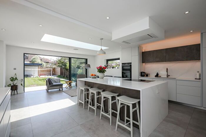 4 Bedroom Semi-Detached House To Rent In Ripley Road, Hampton, TW12