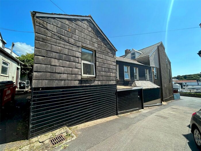 3 Bedroom Flat To Rent In Granville Terrace, Bude, EX23