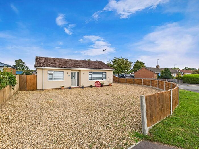 3 Bedroom Detached Bungalow For Sale In Common Road, Runcton Holme, King's Lynn, PE33