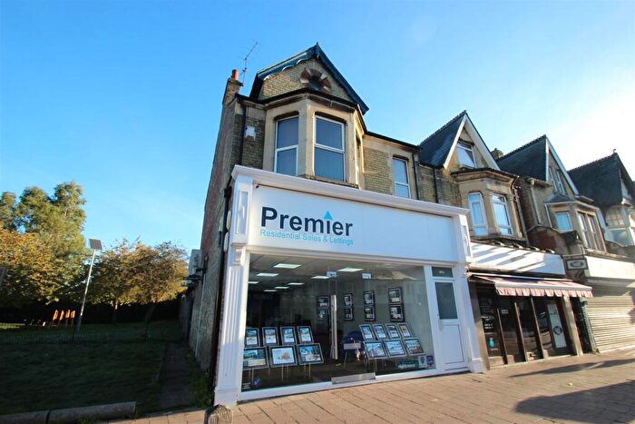 4 Bedroom House To Rent In Cowley Road, Cowley, OX4