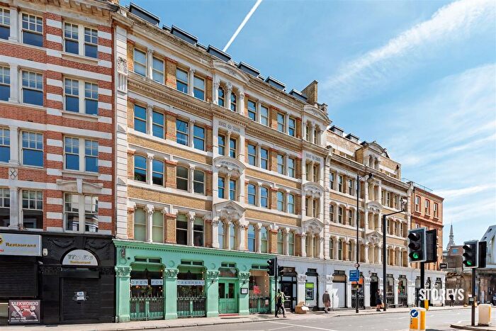 3 Bedroom Flat To Rent In Kingsland Road, Hackney, London, E2