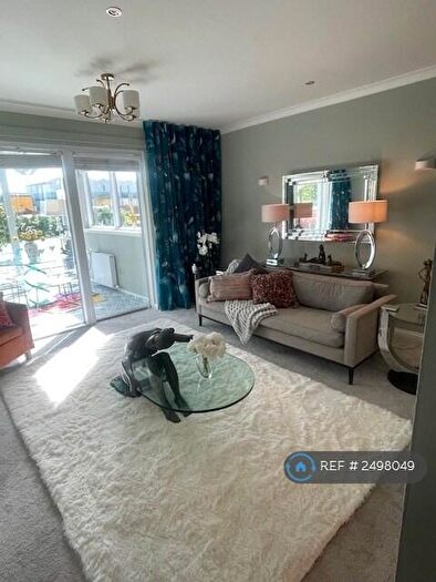1 Bedroom Flat To Rent In Meadowside Quay Walk, Glasgow, G11