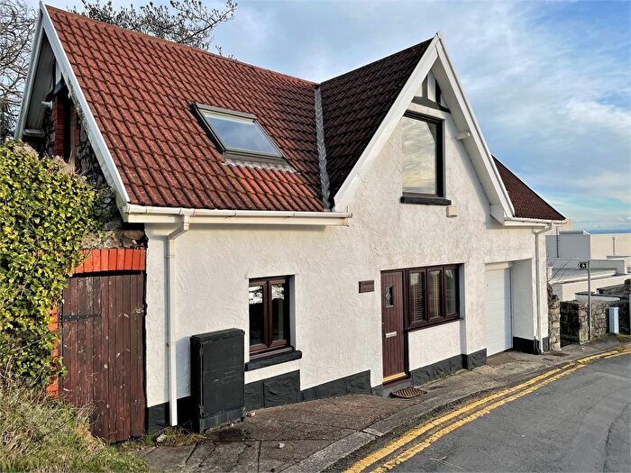 2 Bedroom Detached House To Rent In Langland Bay Road, Swansea, SA3