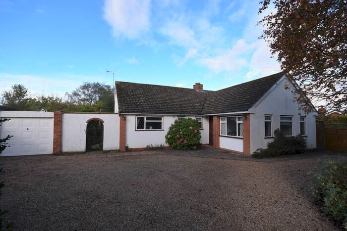 2 Bedroom Detached Bungalow For Sale In Oldwood, Tenbury Wells WR15