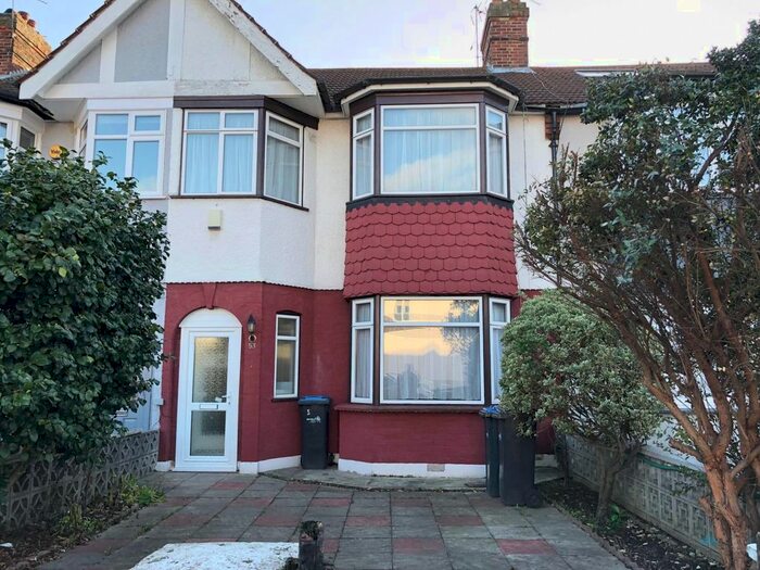 4 Bedroom Terraced House To Rent In Connaught Garden, Palmers Green, N13