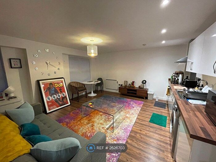 2 Bedroom Flat To Rent In Queens Road, Coventry, CV1