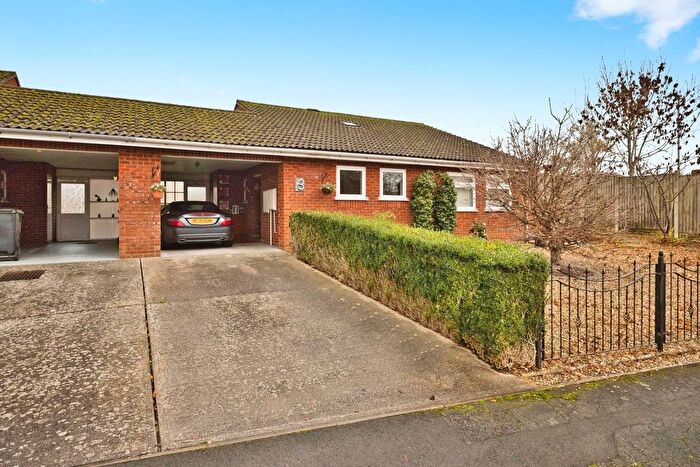 3 Bedroom Detached Bungalow For Sale In Belvedere Road, Yeovil, BA21