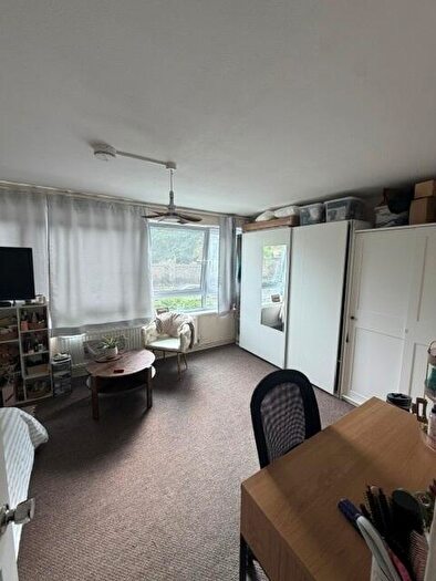 3 Bedroom Flat To Rent In Loweswater House, Southern Grove, London, E3