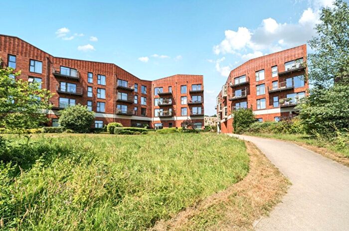 2 Bedroom Flat For Sale In Walnut Tree Close, Guildford, Surrey, GU1