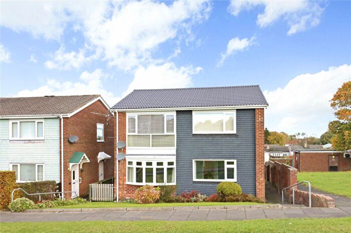 2 Bedroom Flat To Rent In Marston Walk, Whickham, Newcastle Upon Tyne, NE16