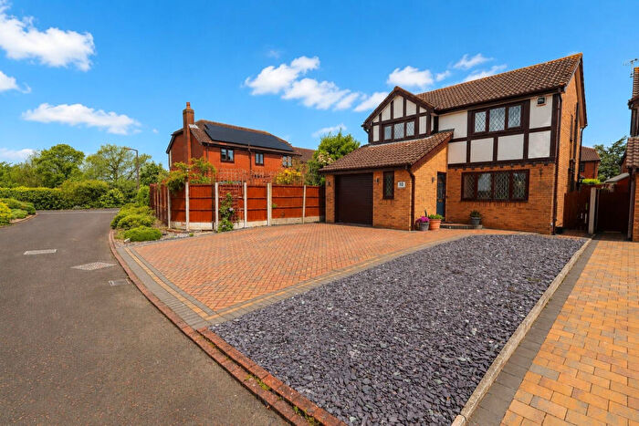 4 Bedroom Detached House For Sale In Fallowfield Close, Wesham, Preston, PR4