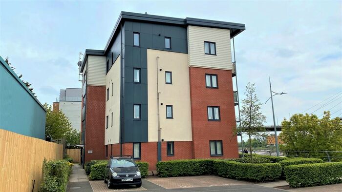 2 Bedroom Flat To Rent In Rodney Road, Newport, NP19