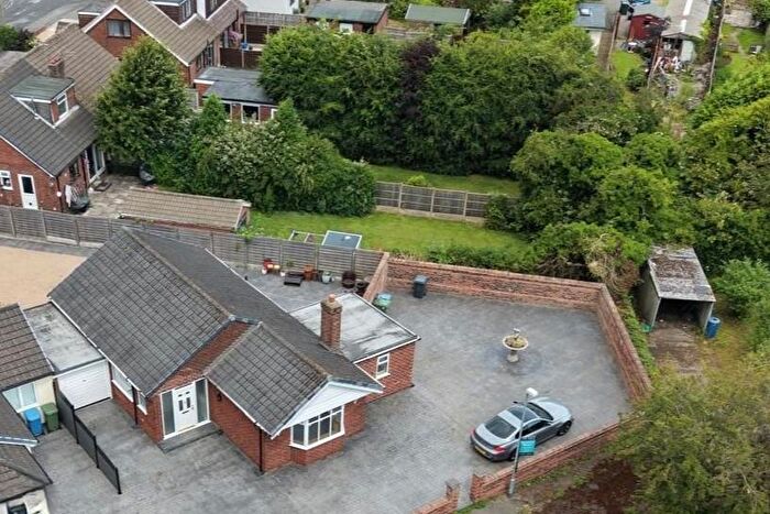 3 Bedroom Detached Bungalow For Sale In Kinloch Way, Ormskirk, L39