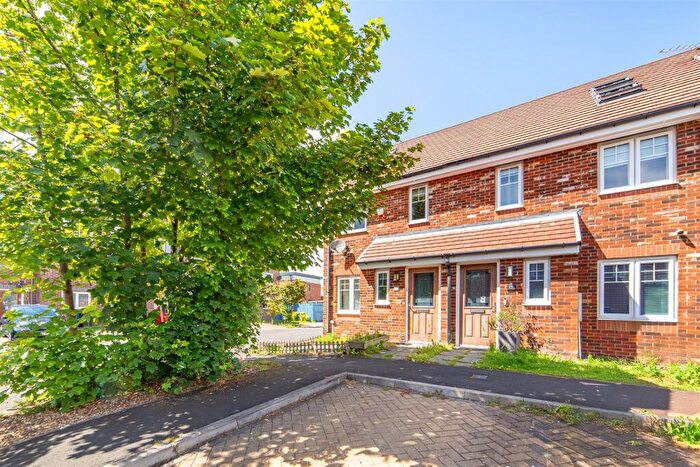 3 Bedroom End Of Terrace House To Rent In Alnmouth Court, Newcastle Upon Tyne, NE5
