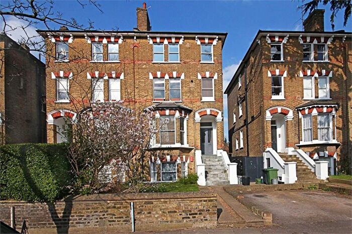 2 Bedroom Flat To Rent In Churchfield Road, W13
