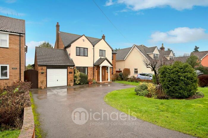 4 Bedroom Detached House For Sale In Jaspers Green, Shalford, Braintree, CM7