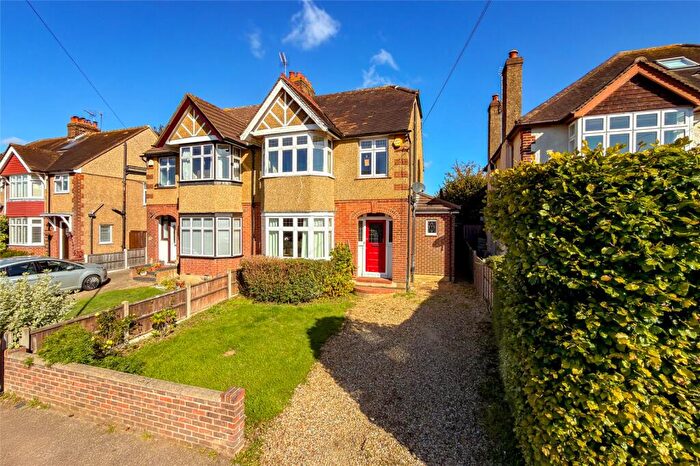 3 Bedroom Semi-Detached House For Sale In Topstreet Way, Harpenden, Hertfordshire, AL5