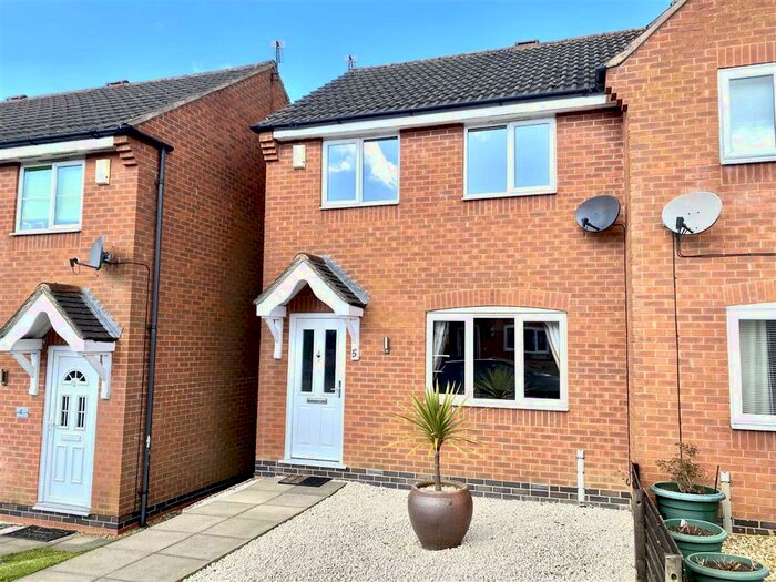 2 Bedroom Semi-Detached House To Rent In Shoesmith Close, Barwell, LE9