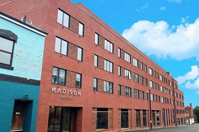 1 Bedroom Flat For Sale In Gooch Street North, Birmingham, West Midlands, B5