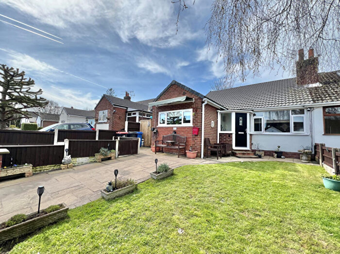 3 Bedroom Bungalow For Sale In Links Road, Knott End On Sea, FY6