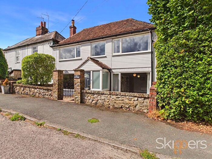 3 Bedroom End Terrace House For Sale In Derringstone Hill, Barham, CT4