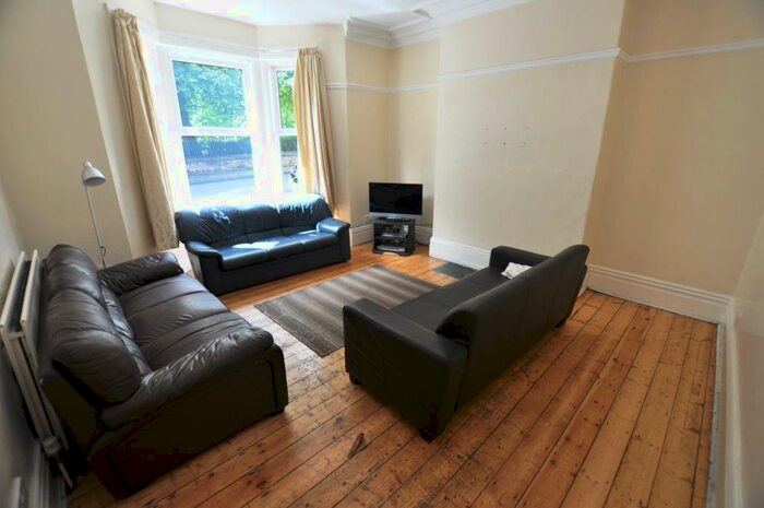 5 Bedroom Terraced House To Rent In Osborne Avenue, Newcastle Upon Tyne, NE2