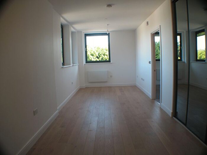 1 Bedroom Flat To Rent In Seventy Seven Development, Aldenham Road, Bushey, Hertfordshire, WD23