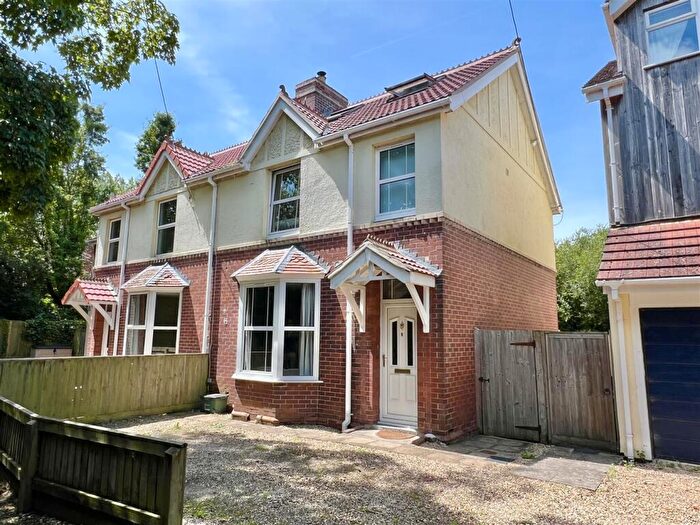 4 Bedroom Semi-Detached House For Sale In Vale Lane, Axminster, EX13