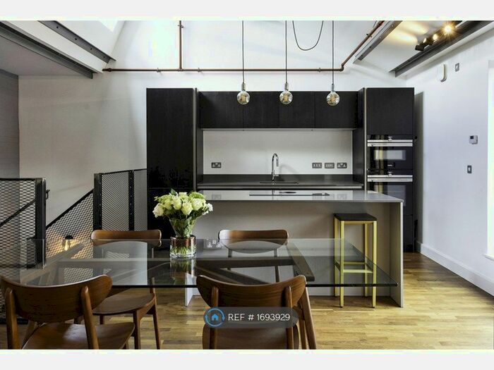 2 Bedroom Terraced House To Rent In Legge Lane, Birmingham, B1