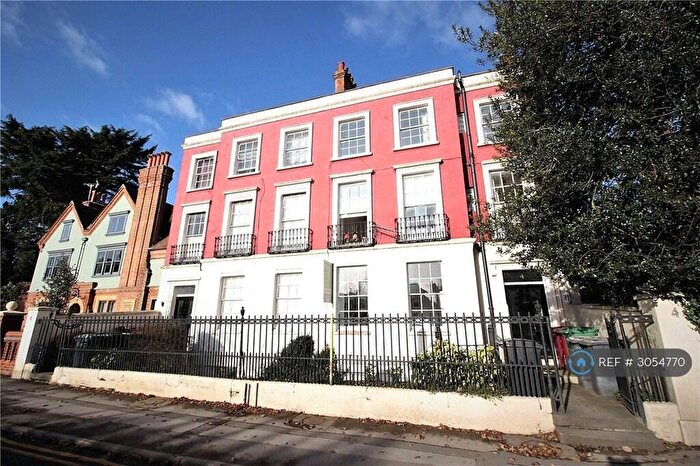 1 Bedroom Flat To Rent In Bath Road, Reading, RG1