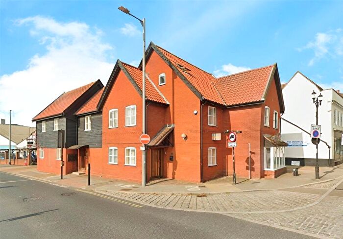 2 Bedroom Apartment For Sale In Fore Street, Ipswich, Suffolk, IP4