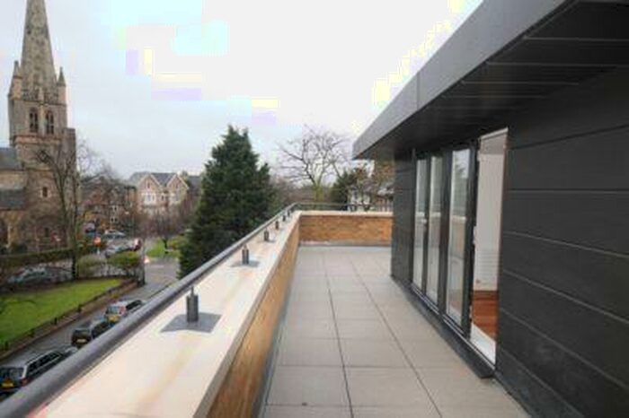 3 Bedroom Apartment To Rent In De La Mare Court, Stratheden Road, Blackheath, SE3