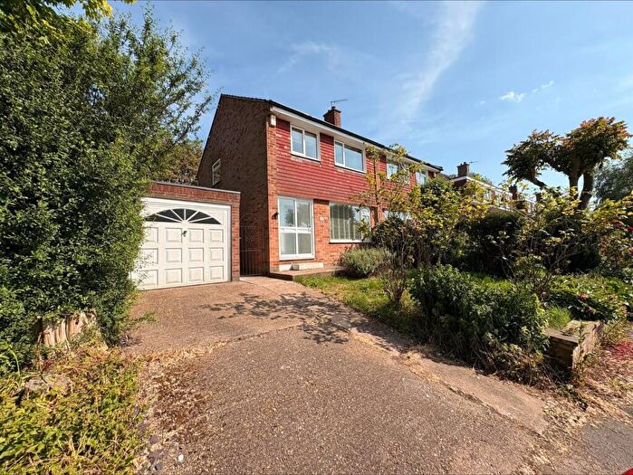 3 Bedroom Semi-Detached House To Rent In Laver Close, Arnold, Nottingham, NG5