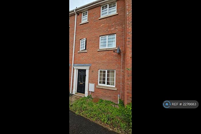 4 Bedroom Terraced House To Rent In Bardsley Close, Colchester, CO4