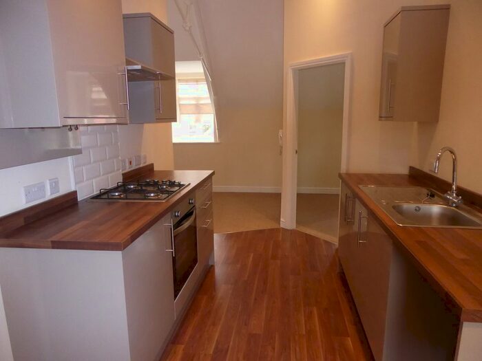 2 Bedroom Flat To Rent In Etruria Road, Basford, Stoke-On-Trent, ST4