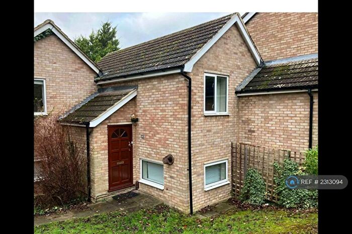 2 Bedroom Terraced House To Rent In Shaftesbury Way, Royston, SG8