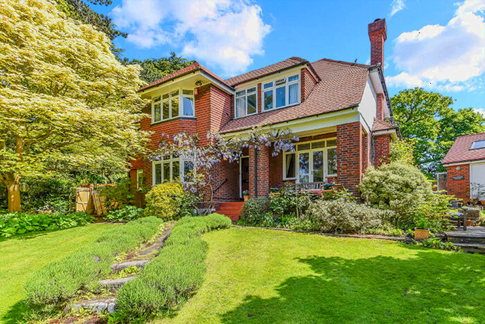 5 Bedroom Detached House To Rent In Ditton Grange Drive, Long Ditton, KT6