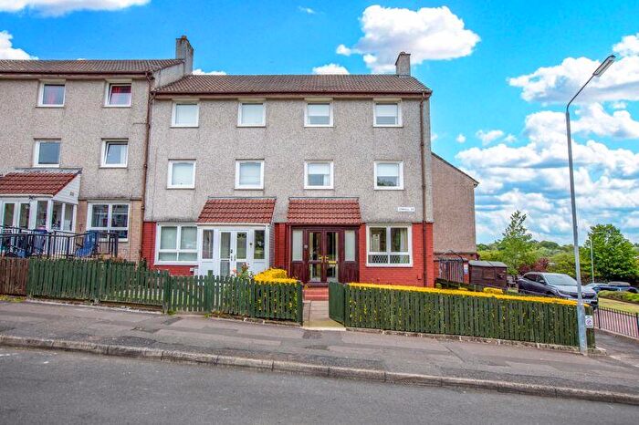 4 Bedroom Terraced House For Sale In Lenihall Drive, Castlemilk, G45