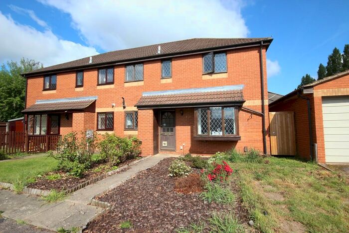 2 Bedroom Property To Rent In Astwood Drive, Flitwick, MK45