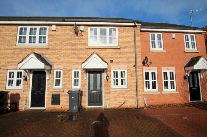2 Bedroom Terraced House To Rent In Pools Brook Park, Kingswood, HU7