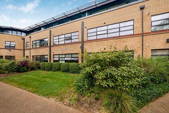 1 Bedroom Flat For Sale In Heron Drive, Langley, Slough, SL3