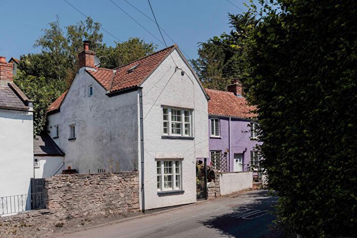 2 Bedroom Detached House For Sale In Hutton Hill, Weston-Super-Mare, BS24