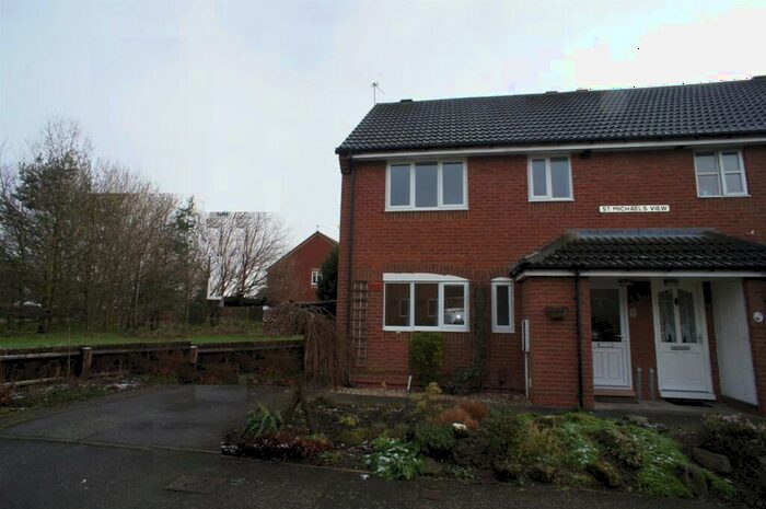 3 Bedroom Semi-Detached House To Rent In St Micheals View, Alvaston, DE24