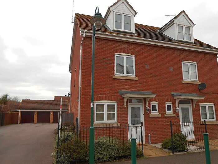 3 Bedroom Property To Rent In Reedland Way, Hampton Vale, Peterborough, PE7