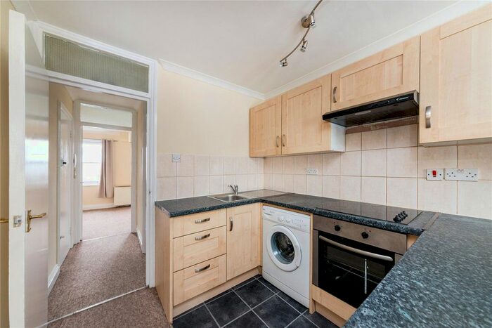 1 Bedroom Flat To Rent In Peckham High Street, London, SE15