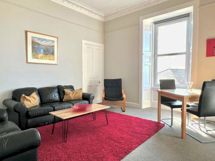 5 Bedroom Flat To Rent In Fountainhall Road, Newington, Edinburgh, EH9